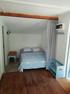 chata pronájem Jesenice přehrada, dovolená, postel velká